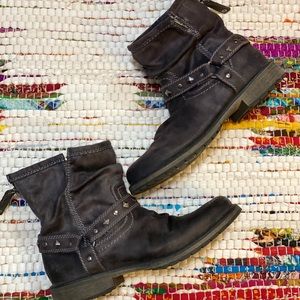 Foxy Holliston Short Studded Boots